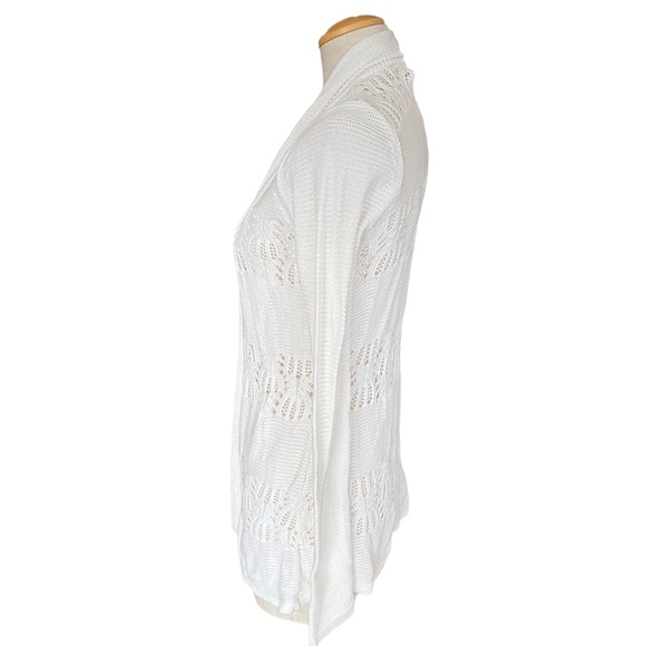 🌸 Belldini White Open Front Crocheted Cardigan - Picture 5 of 8